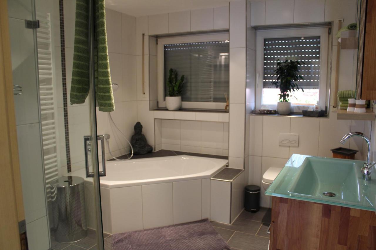 Ferienwohnung Forellenhof Oberschwarzach Buitenkant foto